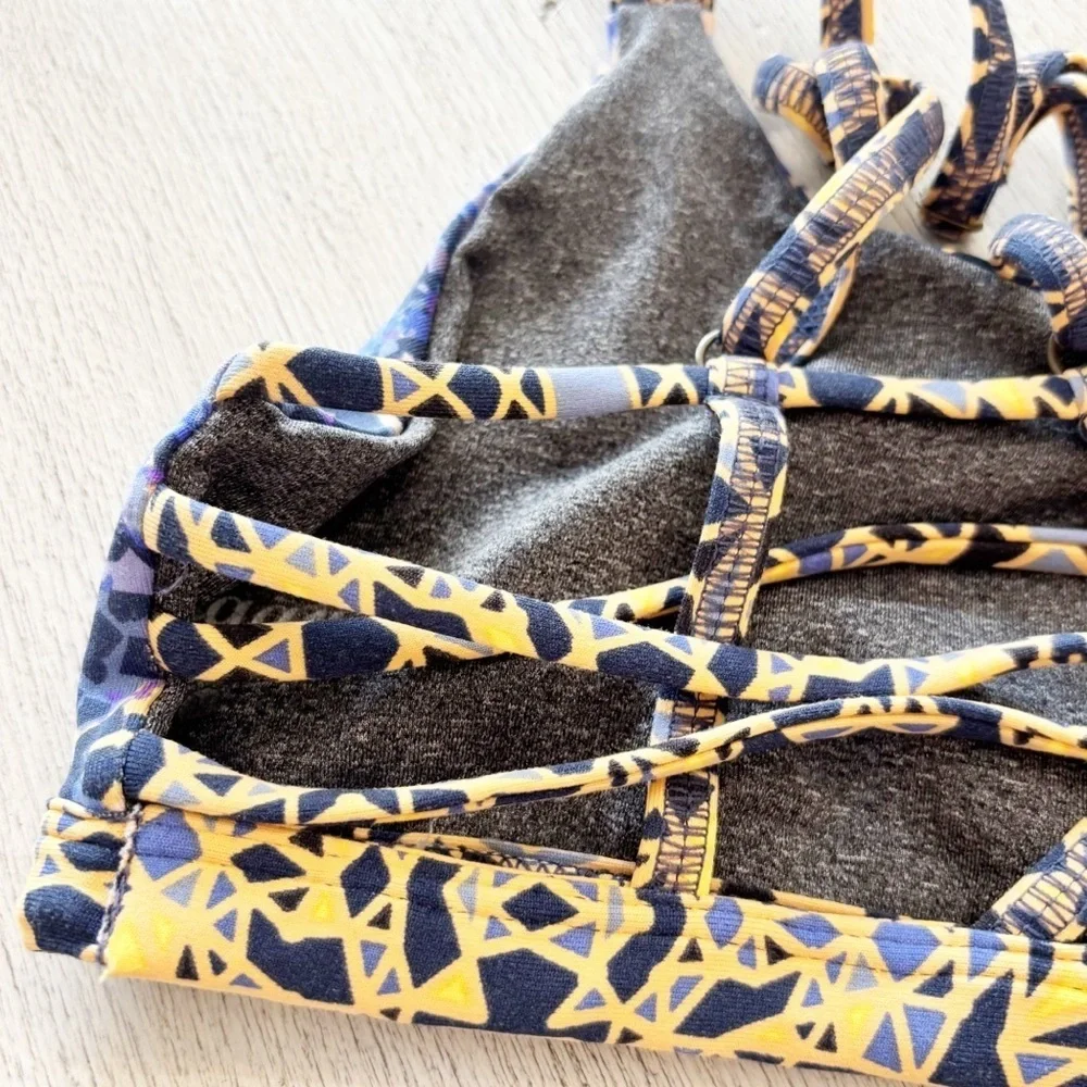 MAAJI Womens Multicolor Reversible Floral Geometric Print Strappy Bikini Top M - Picture 3 of 7